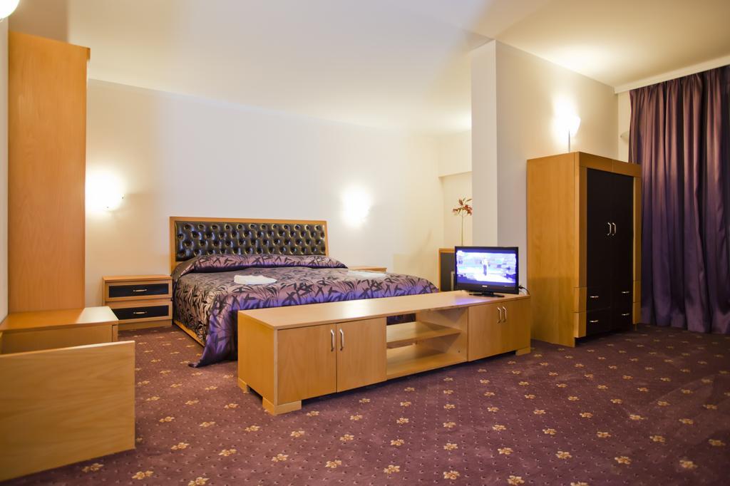 Hotel Incognito Pomorie Phòng bức ảnh