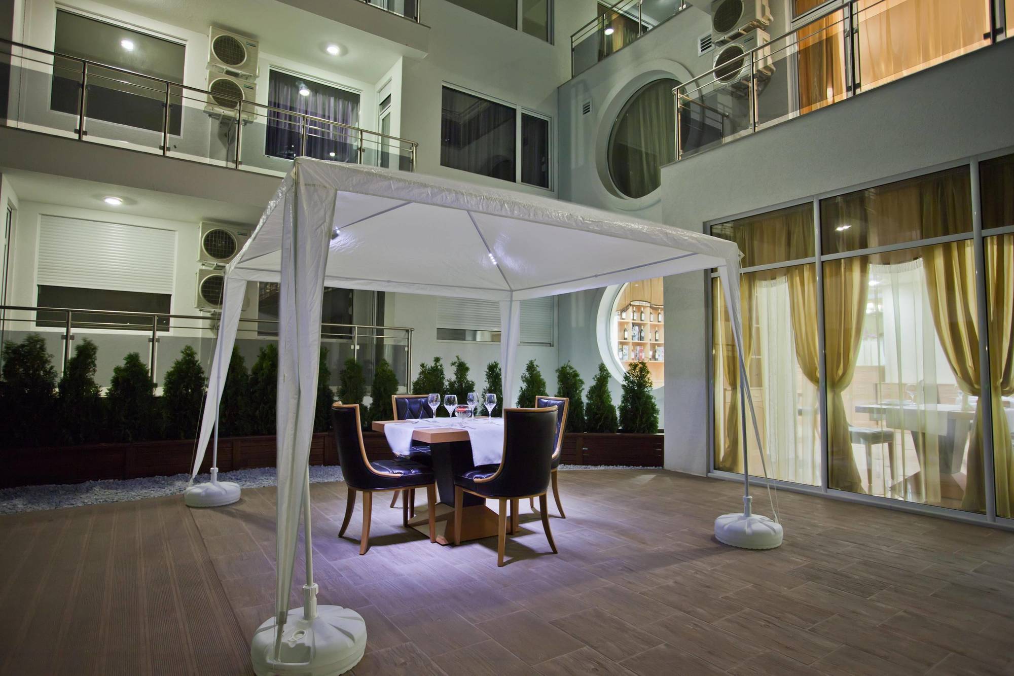 Hotel Incognito Pomorie Ngoại thất bức ảnh