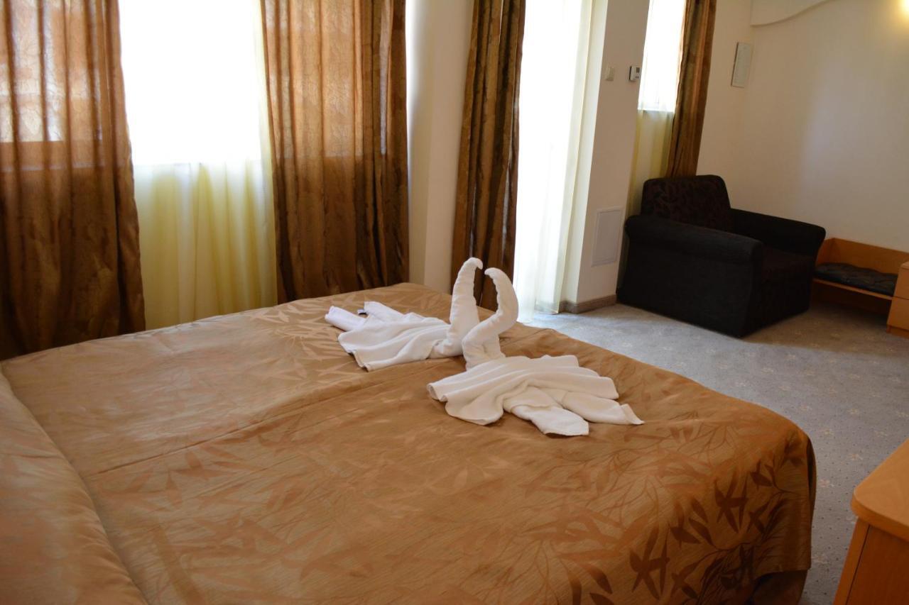 Hotel Incognito Pomorie Ngoại thất bức ảnh