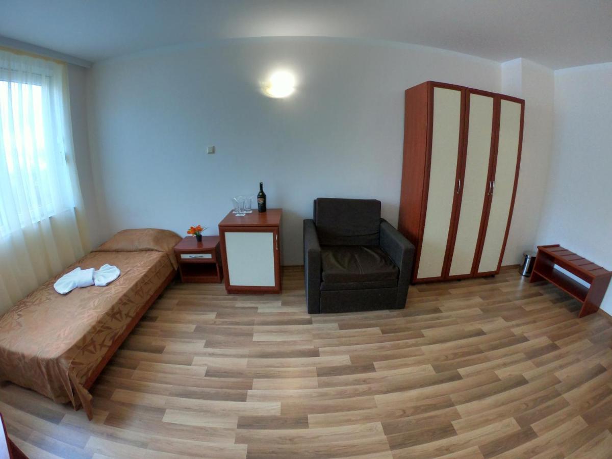 Hotel Incognito Pomorie Ngoại thất bức ảnh